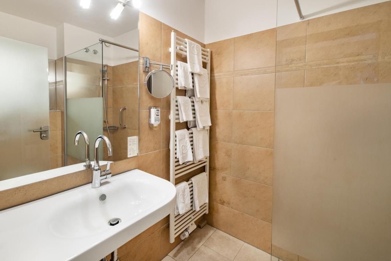 Goebel'S Seehotel Diemelsee Luaran gambar
